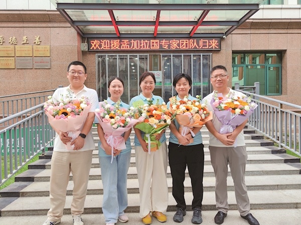 一场跨越国界的生命救援 武汉医生在孟加拉国留下温情的中国故事__一场跨越国界的生命救援 武汉医生在孟加拉国留下温情的中国故事